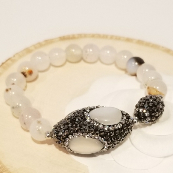 NEW Natural Stone White Cat Eye Stretch Bracelet - Picture 5 of 6
